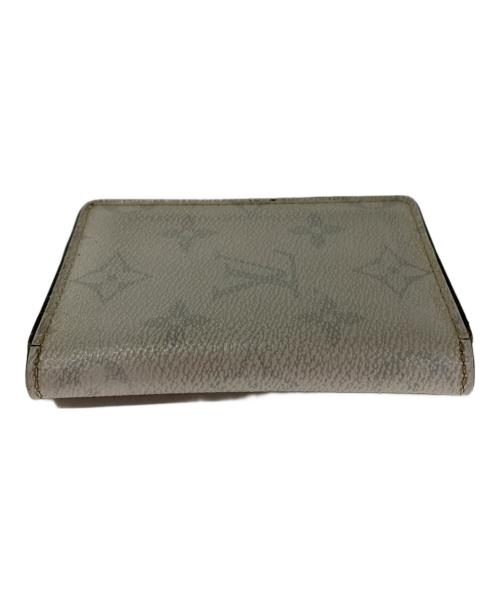 LOUIS VUITTON（ルイ ヴィトン）LOUIS VUITTON (ルイ ヴィトン) カードケース ホワイトの古着・服飾アイテム