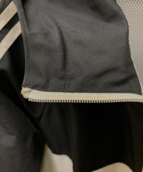 adidas（アディダス）adidas (アディダス) Disney (ディズニー) ナイロンジャケット ブラック×グリーン サイズ:XOの古着・服飾アイテム