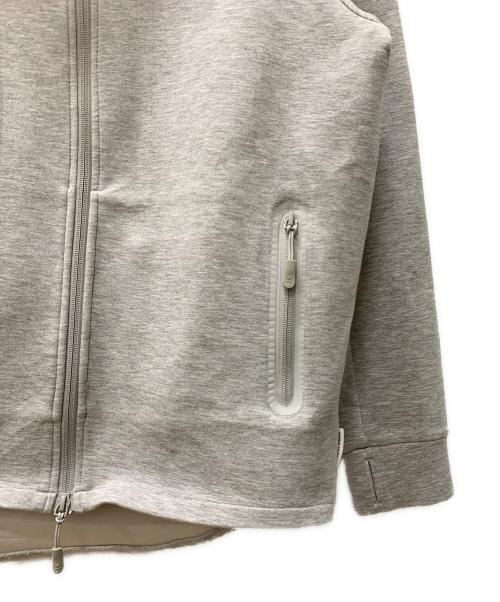 ARMANI EXCHANGE（アルマーニ エクスチェンジ）ARMANI EXCHANGE (アルマーニ エクスチェンジ) ジップパーカー グレー サイズ:Mの古着・服飾アイテム