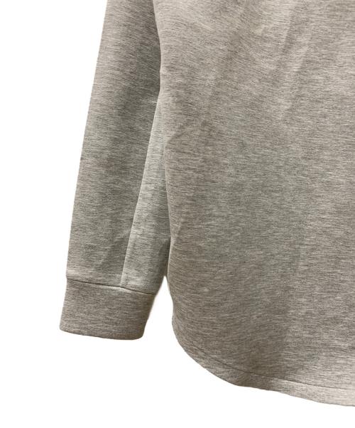 ARMANI EXCHANGE（アルマーニ エクスチェンジ）ARMANI EXCHANGE (アルマーニ エクスチェンジ) ジップパーカー グレー サイズ:Mの古着・服飾アイテム