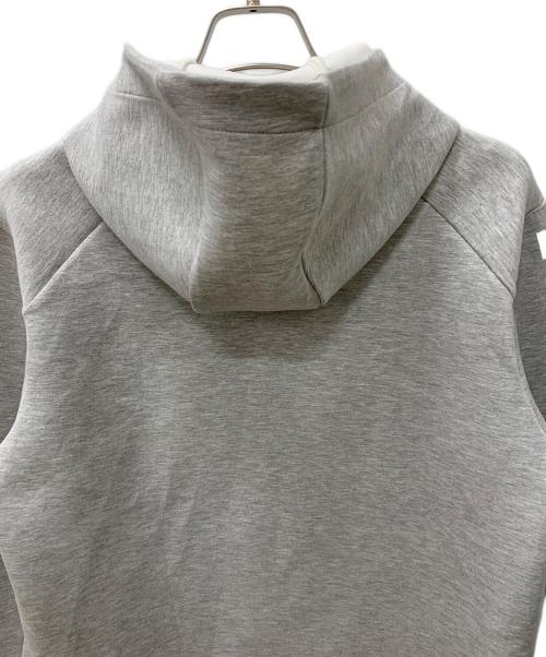 ARMANI EXCHANGE（アルマーニ エクスチェンジ）ARMANI EXCHANGE (アルマーニ エクスチェンジ) ジップパーカー グレー サイズ:Mの古着・服飾アイテム