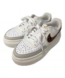 NIKE（ナイキ）の古着「Women's Court Vision Alta "Brown Bone"」｜ホワイト