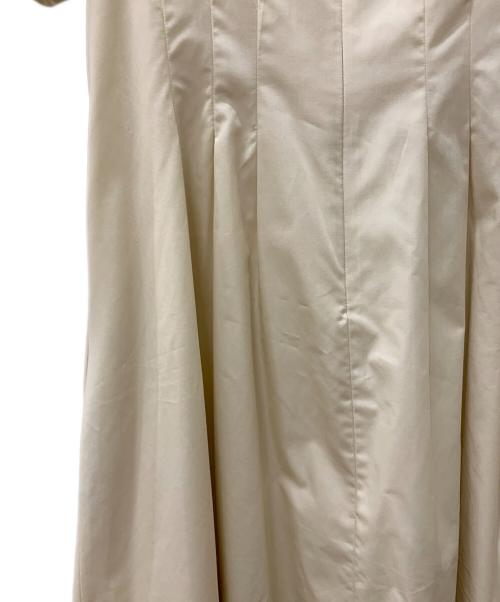 CELFORD（セルフォード）CELFORD (セルフォード) 半袖ワンピース アイボリー サイズ:38の古着・服飾アイテム