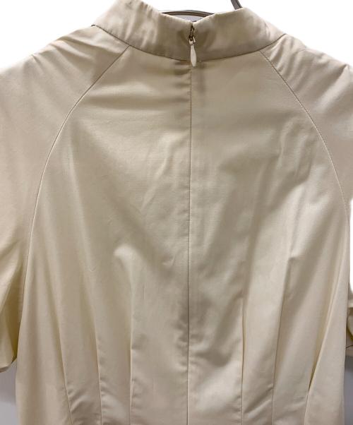 CELFORD（セルフォード）CELFORD (セルフォード) 半袖ワンピース アイボリー サイズ:38の古着・服飾アイテム