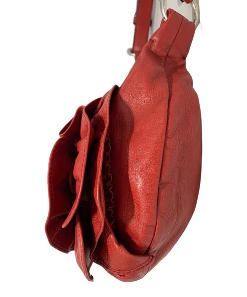 Yves Saint Laurent（イヴサンローラン）Yves Saint Laurent (イヴサンローラン) レザーショルダーバッグ レッドの古着・服飾アイテム