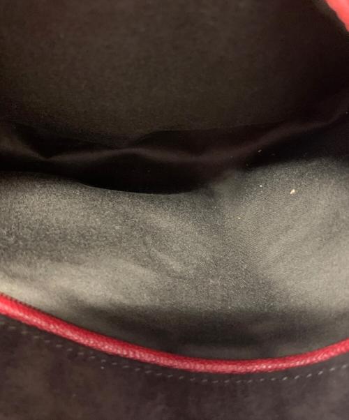 Yves Saint Laurent（イヴサンローラン）Yves Saint Laurent (イヴサンローラン) レザーショルダーバッグ レッドの古着・服飾アイテム