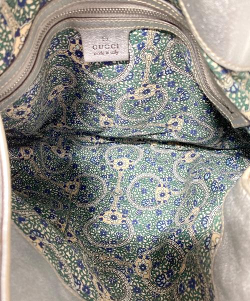 GUCCI（グッチ）GUCCI (グッチ) ショルダーバッグ シルバーの古着・服飾アイテム