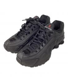 NIKE（ナイキ）の古着「Women's Shox R4 "Black"」｜ブラック