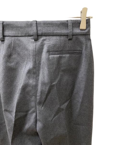 ANTEPRIMA（アンテプリマ）ANTEPRIMA (アンテプリマ) タックウールパンツ グレー サイズ:Mの古着・服飾アイテム