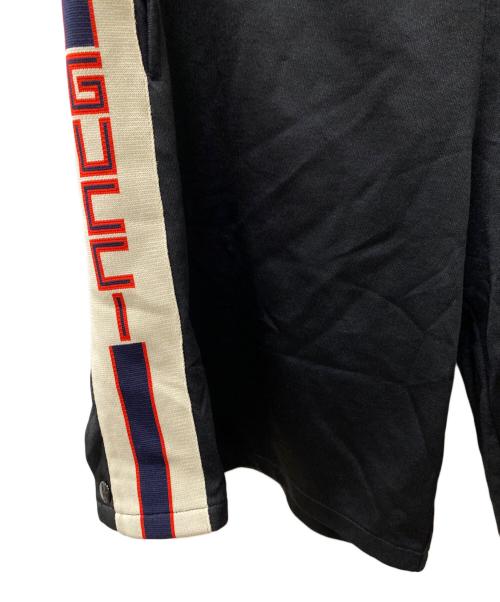 GUCCI（グッチ）GUCCI (グッチ) サイドスナップロゴライン テクニカルジャージー ショートパンツ ブラック サイズ:XLの古着・服飾アイテム