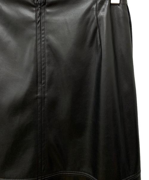 Demi-Luxe Beams（デミルクス ビームス）Demi-Luxe BEAMS (デミルクス ビームス) フェイクレザースカート ブラック サイズ:L 未使用品の古着・服飾アイテム