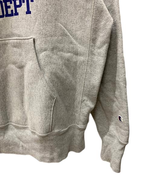 Champion REVERSE WEAVE（チャンピオン リバース ウィーブ）Champion REVERSE WEAVE (チャンピオン リバース ウィーブ) プルオーバーパーカー グレー サイズ:Lの古着・服飾アイテム