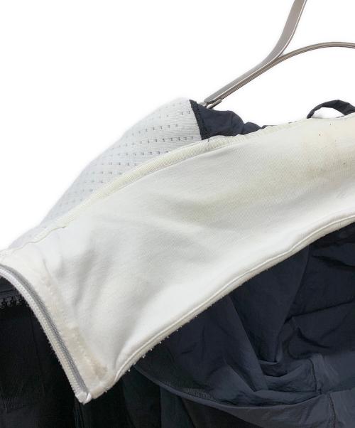NIKE（ナイキ）NIKE (ナイキ) sacai (サカイ) Layered Bomber Jacket ブラック サイズ:Mの古着・服飾アイテム