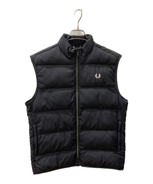 FRED PERRY（フレッドペリー）FRED PERRY (フレッドペリー) 中綿ベスト ブラック サイズ:Mの古着・服飾アイテム
