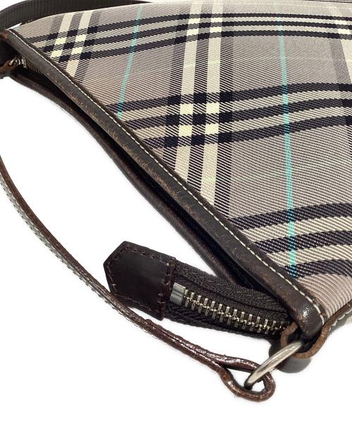 BURBERRY（バーバリー）BURBERRY (バーバリー) ショルダーバッグ グレーの古着・服飾アイテム