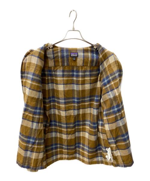 Patagonia（パタゴニア）Patagonia (パタゴニア) 長袖シャツ オリーブ×ブルー サイズ:Mの古着・服飾アイテム