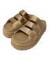 UGG（アグ）の古着「GoldenGlow Slide」｜ベージュ