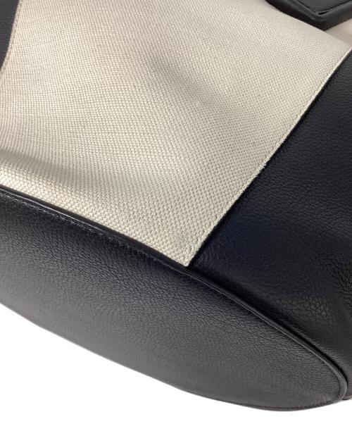 BOTTEGA VENETA（ボッテガベネタ）BOTTEGA VENETA (ボッテガベネタ) バスケット ラージ ブラック×アイボリーの古着・服飾アイテム