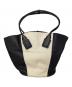 BOTTEGA VENETA (ボッテガベネタ) バスケット ラージ ブラック×アイボリー：70000円