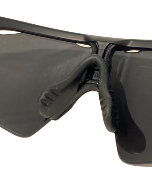 OAKLEY（オークリー）OAKLEY (オークリー) サングラス ブラックの古着・服飾アイテム
