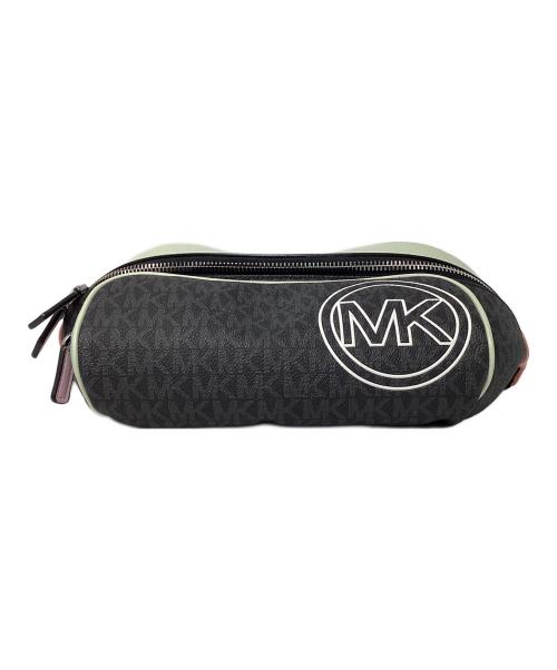 MICHAEL KORS（マイケルコース）MICHAEL KORS (マイケルコース) ジェットセット MKシグネチャー ウエストバッグ ブラックの古着・服飾アイテム