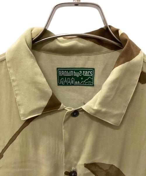 BROWN by 2-tacs（ブラウンバイツータックス）BROWN by 2-tacs (ブラウンバイツータックス) 半袖シャツ カーキ サイズ:LARGEの古着・服飾アイテム