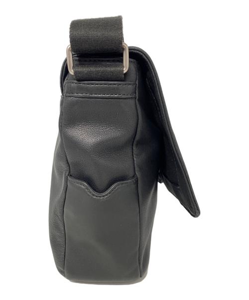 TUMI（トゥミ）TUMI (トゥミ) メッセンジャーバッグ ブラックの古着・服飾アイテム