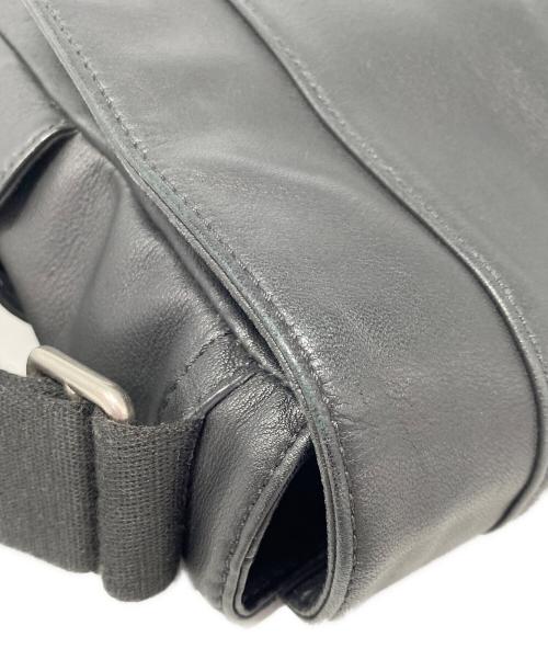 TUMI（トゥミ）TUMI (トゥミ) メッセンジャーバッグ ブラックの古着・服飾アイテム