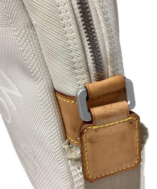 LOUIS VUITTON（ルイ ヴィトン）LOUIS VUITTON (ルイ ヴィトン) ダミエ・ジェアン ウェザリーLVカップ アイボリーの古着・服飾アイテム