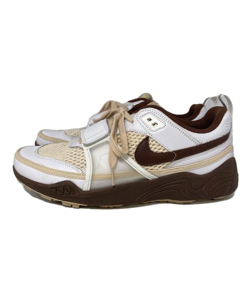 NIKE（ナイキ）NIKE (ナイキ) TRAVIS SCOTT (トラヴィススコット) Nike Zoom Field Jaxx ホワイト×ブラウン サイズ:28.5cmの古着・服飾アイテム