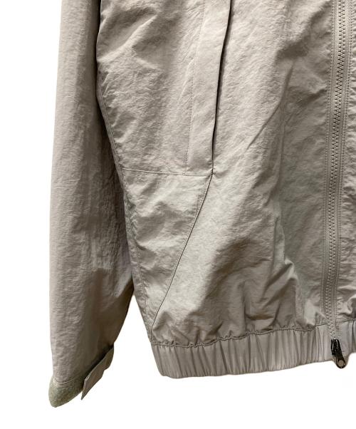 THE NORTH FACE（ザ ノース フェイス）THE NORTH FACE (ザ ノース フェイス) ブルゾン ライトグレー サイズ:Sの古着・服飾アイテム