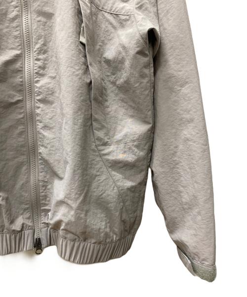 THE NORTH FACE（ザ ノース フェイス）THE NORTH FACE (ザ ノース フェイス) ブルゾン ライトグレー サイズ:Sの古着・服飾アイテム