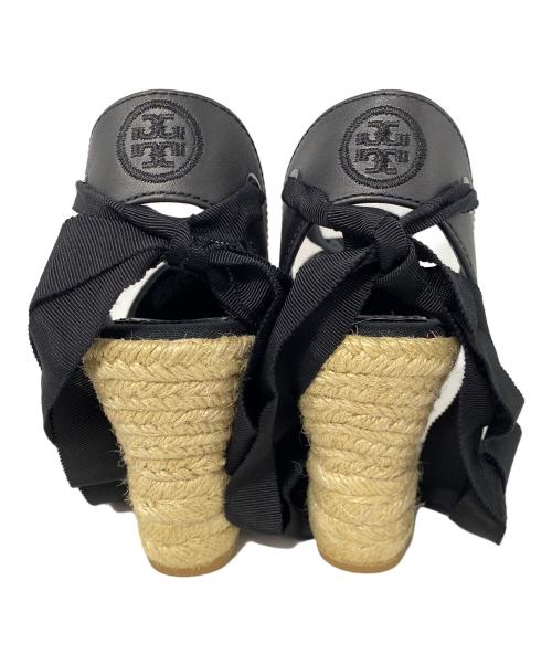TORY BURCH（トリーバーチ）TORY BURCH (トリーバーチ) 厚底サンダル ベージュ サイズ:5Mの古着・服飾アイテム