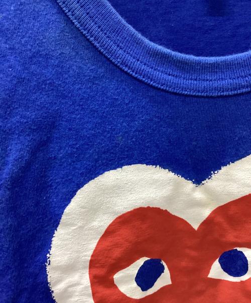 PLAY COMME des GARCONS（プレイコムデギャルソン）PLAY COMME des GARCONS (プレイコムデギャルソン) 半袖カットソー ブルー サイズ:Mの古着・服飾アイテム