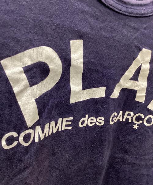 PLAY COMME des GARCONS（プレイコムデギャルソン）PLAY COMME des GARCONS (プレイコムデギャルソン) 半袖カットソー ネイビー サイズ:Mの古着・服飾アイテム