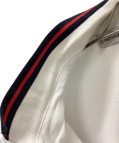 MONCLER（モンクレール）MONCLER (モンクレール) ポロシャツ ホワイト サイズ:Lの古着・服飾アイテム