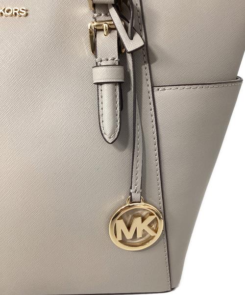 MICHAEL KORS（マイケルコース）MICHAEL KORS (マイケルコース) トートバッグ ベージュの古着・服飾アイテム
