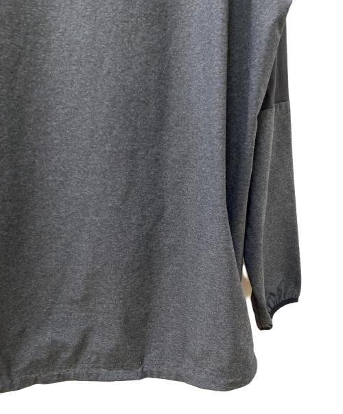 THE NORTH FACE（ザ ノース フェイス）THE NORTH FACE (ザ ノース フェイス) クルーネックカットソー グレー×ブラック サイズ:Lの古着・服飾アイテム