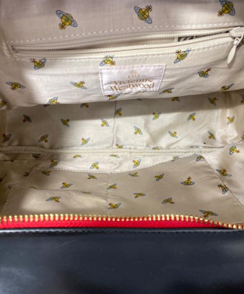 Vivienne Westwood（ヴィヴィアンウエストウッド）Vivienne Westwood (ヴィヴィアンウエストウッド) ヤスミンバッグ レッド×ブラックの古着・服飾アイテム