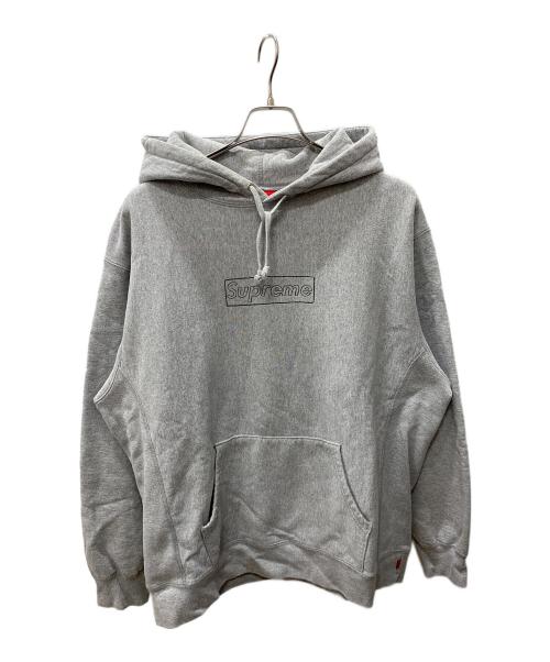 SUPREME（シュプリーム）Supreme (シュプリーム) KAWS (カウズ) プルオーバーパーカー グレー サイズ:Lの古着・服飾アイテム