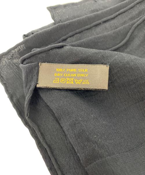 LOUIS VUITTON（ルイ ヴィトン）LOUIS VUITTON (ルイ ヴィトン) シルクスカーフ ブラックの古着・服飾アイテム