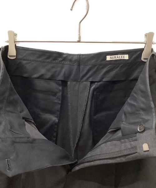 AURALEE（オーラリー）AURALEE (オーラリー) WASHABLE WOOL TROPICAL SLACKS ブラック サイズ:4の古着・服飾アイテム