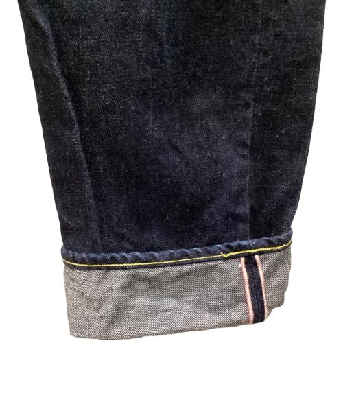MOMOTARO JEANS（桃太郎ジーンズ）MOMOTARO JEANS (桃太郎ジーンズ) 広島東洋カープ (ヒロシマトウヨウカープ) 出陣カープモデル デニムパンツ インディゴ サイズ:W31の古着・服飾アイテム