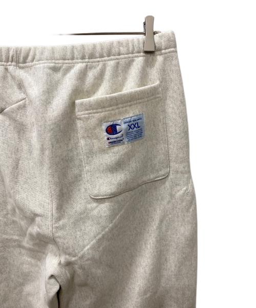 Champion REVERSE WEAVE（チャンピオン リバース ウィーブ）Champion REVERSE WEAVE (チャンピオン リバース ウィーブ) UNDERCOVER (アンダーカバー) スウェットパンツ アイボリー サイズ:XXL 未使用品の古着・服飾アイテム