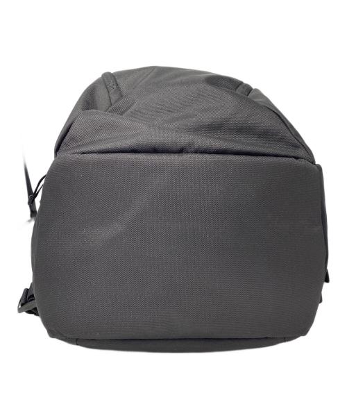 ARC'TERYX（アークテリクス）ARC'TERYX (アークテリクス) リュック ブラックの古着・服飾アイテム