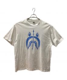 A BATHING APE（アベイシングエイプ）の古着「SPRAYSHARK RELAXED TEE」｜ホワイト
