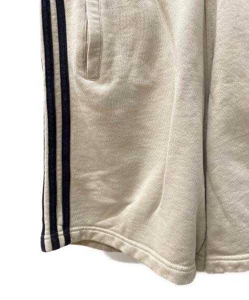 adidas（アディダス）adidas (アディダス) ハーフパンツ ベージュ サイズ:XLの古着・服飾アイテム