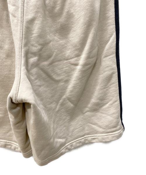 adidas（アディダス）adidas (アディダス) ハーフパンツ ベージュ サイズ:XLの古着・服飾アイテム