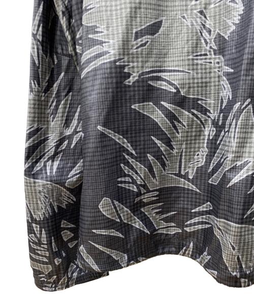 Columbia（コロンビア）Columbia (コロンビア) ウインドブレーカー グレー サイズ:Mの古着・服飾アイテム