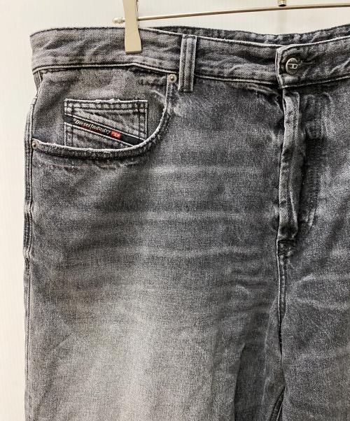 DIESEL（ディーゼル）DIESEL (ディーゼル) ブラックデニム ブラック サイズ:W40の古着・服飾アイテム
